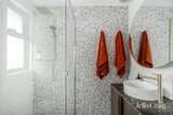 https://images.listonce.com.au/custom/160x/listings/7-allison-crescent-eltham-north-vic-3095/136/01769136_img_12.jpg?EH4vyvJzNBI