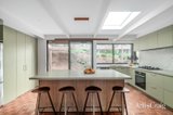 https://images.listonce.com.au/custom/160x/listings/7-allison-crescent-eltham-north-vic-3095/136/01769136_img_18.jpg?R1Q2TCzIGKc