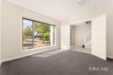 https://images.listonce.com.au/custom/160x/listings/7-allura-drive-alfredton-vic-3350/149/01859149_img_09.jpg?O15kaFGe_1Y