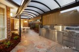 https://images.listonce.com.au/custom/160x/listings/7-almerta-place-bulleen-vic-3105/572/01949572_img_14.jpg?CtNKPEOXqME