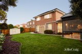 https://images.listonce.com.au/custom/160x/listings/7-almerta-place-bulleen-vic-3105/572/01949572_img_15.jpg?o0QmHyznpac
