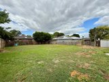 https://images.listonce.com.au/custom/160x/listings/7-andrew-street-mooroolbark-vic-3138/086/01627086_img_11.jpg?CXveS1qS2BQ