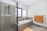 https://images.listonce.com.au/custom/160x/listings/7-appleford-court-brown-hill-vic-3350/347/01982347_img_14.jpg?L7lI4aTfhzw