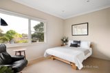 https://images.listonce.com.au/custom/160x/listings/7-arnott-street-mont-albert-north-vic-3129/386/01577386_img_06.jpg?PgX4kUh_7PM