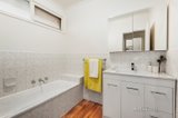 https://images.listonce.com.au/custom/160x/listings/7-astelot-drive-donvale-vic-3111/098/00400098_img_08.jpg?t-2L65oFnfo