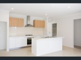 https://images.listonce.com.au/custom/160x/listings/7-auburn-drive-smythes-creek-vic-3351/268/01628268_img_06.jpg?y9HV9EtGJCI