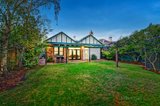 https://images.listonce.com.au/custom/160x/listings/7-auburn-grove-armadale-vic-3143/047/00653047_img_09.jpg?eMckYti3N_s