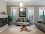 https://images.listonce.com.au/custom/160x/listings/7-auburn-grove-croydon-south-vic-3136/047/01028047_img_06.jpg?Ewe9Dw1Y3N8