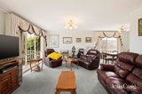 https://images.listonce.com.au/custom/160x/listings/7-avalon-street-mooroolbark-vic-3138/039/01830039_img_07.jpg?JOyDHx0U5k4
