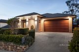 https://images.listonce.com.au/custom/160x/listings/7-baddeley-circuit-croydon-vic-3136/033/01578033_img_01.jpg?HMS37icrA7M