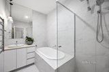 https://images.listonce.com.au/custom/160x/listings/7-baddeley-circuit-croydon-vic-3136/033/01578033_img_12.jpg?o1w98nGdvcY