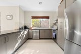 https://images.listonce.com.au/custom/160x/listings/7-bailey-court-castlemaine-vic-3450/692/01903692_img_06.jpg?6FYsW69roLY