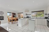 https://images.listonce.com.au/custom/160x/listings/7-banyan-court-waurn-ponds-vic-3216/839/01596839_img_03.jpg?sX1MS0GheHE