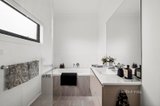 https://images.listonce.com.au/custom/160x/listings/7-barton-street-kyneton-vic-3444/128/01897128_img_09.jpg?DvzsVouxvr0