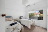 https://images.listonce.com.au/custom/160x/listings/7-barton-street-kyneton-vic-3444/128/01897128_img_10.jpg?5I2tJpPwUM8