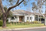 https://images.listonce.com.au/custom/160x/listings/7-barton-street-kyneton-vic-3444/259/01577259_img_02.jpg?qhq4TfDlQBI