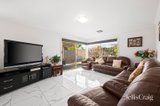 https://images.listonce.com.au/custom/160x/listings/7-baystone-place-lilydale-vic-3140/659/01950659_img_05.jpg?1HAV4WMZcj4