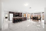 https://images.listonce.com.au/custom/160x/listings/7-baystone-place-lilydale-vic-3140/659/01950659_img_10.jpg?d4lq341BZ8U