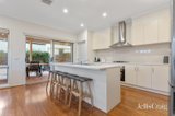 https://images.listonce.com.au/custom/160x/listings/7-beal-street-mount-waverley-vic-3149/878/01817878_img_04.jpg?pDtUdLZaays