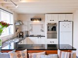 https://images.listonce.com.au/custom/160x/listings/7-belfast-street-newtown-vic-3220/041/01699041_img_05.jpg?WDwW2k8sPs0