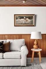 https://images.listonce.com.au/custom/160x/listings/7-benalong-court-doncaster-vic-3108/506/01972506_img_19.jpg?lJ3sAdqgr4U