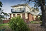 https://images.listonce.com.au/custom/160x/listings/7-binowee-avenue-yallambie-vic-3085/554/01720554_img_18.jpg?3R4Nn66-bck