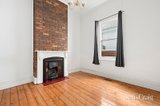 https://images.listonce.com.au/custom/160x/listings/7-black-street-essendon-vic-3040/001/01983001_img_04.jpg?v6tZacT5XSo