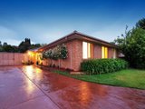 https://images.listonce.com.au/custom/160x/listings/7-blaxland-court-mooroolbark-vic-3138/186/01524186_img_15.jpg?H94w00V6jEw