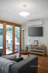 https://images.listonce.com.au/custom/160x/listings/7-booran-avenue-glen-waverley-vic-3150/921/01455921_img_09.jpg?t0qb1x04Myk