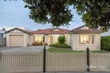 https://images.listonce.com.au/custom/160x/listings/7-bourke-crescent-geelong-vic-3220/194/01891194_img_01.jpg?gx8t4YBtqCo