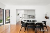 https://images.listonce.com.au/custom/160x/listings/7-bowen-street-richmond-vic-3121/035/01768035_img_08.jpg?6JpZBdqRAbk