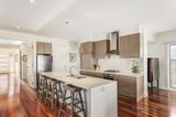 https://images.listonce.com.au/custom/160x/listings/7-brook-place-ringwood-north-vic-3134/266/00400266_img_03.jpg?qDBuhlA1Guk