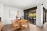 https://images.listonce.com.au/custom/160x/listings/7-brosnan-crescent-strathmore-vic-3041/264/01575264_img_06.jpg?Dea7ehdr84g