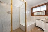 https://images.listonce.com.au/custom/160x/listings/7-burns-court-templestowe-vic-3106/680/01950680_img_10.jpg?3D-KBtt-nDM
