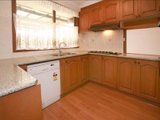 https://images.listonce.com.au/custom/160x/listings/7-camellia-court-wheelers-hill-vic-3150/759/01822759_img_01.jpg?BkQ1pEi38LM