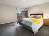 https://images.listonce.com.au/custom/160x/listings/7-caravelle-crescent-strathmore-heights-vic-3041/311/00847311_img_06.jpg?g70uAveMfCo