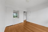 https://images.listonce.com.au/custom/160x/listings/7-catherine-road-bentleigh-east-vic-3165/013/01770013_img_05.jpg?_ewNFfS3v3s
