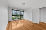 https://images.listonce.com.au/custom/160x/listings/7-catherine-road-bentleigh-east-vic-3165/013/01770013_img_11.jpg?WaYMbF_91Ts