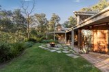 https://images.listonce.com.au/custom/160x/listings/7-charlotte-court-north-warrandyte-vic-3113/881/01590881_img_18.jpg?ls6jv-msaLc