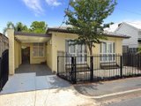 https://images.listonce.com.au/custom/160x/listings/7-college-street-williamstown-vic-3016/198/01614198_img_01.jpg?dViNyexYmq8