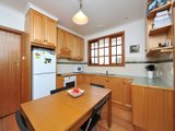 https://images.listonce.com.au/custom/160x/listings/7-college-street-williamstown-vic-3016/198/01614198_img_03.jpg?x8V04SVdtCk