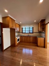 https://images.listonce.com.au/custom/160x/listings/7-college-street-williamstown-vic-3016/605/01679605_img_12.jpg?HYz5KuD75Ds