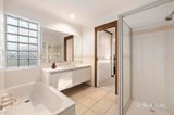 https://images.listonce.com.au/custom/160x/listings/7-coniston-close-croydon-hills-vic-3136/108/01970108_img_09.jpg?GPuZAlAjT2I