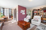 https://images.listonce.com.au/custom/160x/listings/7-cooinda-court-mount-waverley-vic-3149/750/01974750_img_04.jpg?zCLCjBgWe2s