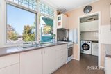 https://images.listonce.com.au/custom/160x/listings/7-cooinda-court-mount-waverley-vic-3149/750/01974750_img_06.jpg?AvtnZ-tehQM