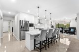 https://images.listonce.com.au/custom/160x/listings/7-cotswold-drive-alfredton-vic-3350/806/01725806_img_04.jpg?LoseIY1344o