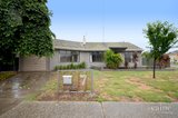 https://images.listonce.com.au/custom/160x/listings/7-coulter-street-wendouree-vic-3355/461/01576461_img_01.jpg?ilWkLyt-e1k