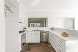 https://images.listonce.com.au/custom/160x/listings/7-craigmore-avenue-mentone-vic-3194/627/01702627_img_06.jpg?-4pZy94RaFk