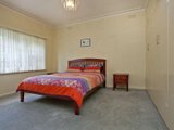 https://images.listonce.com.au/custom/160x/listings/7-cranwell-avenue-strathmore-vic-3041/550/00847550_img_06.jpg?mRKvbtzj1Ko