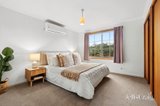 https://images.listonce.com.au/custom/160x/listings/7-crockett-street-daylesford-vic-3460/335/01937335_img_06.jpg?Wr3gGGBc3X8